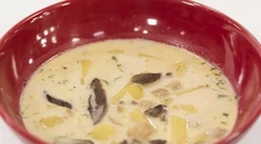 RECEPT NA ŠTEDRÝ DEŇ: Vianočná hríbová polievka