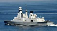 Krajina bez námorníctva „nakopala“ NATO a „potopila“ jeho fregatu. Posádka lode to nestihla ani zaregistrovať