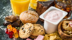 Obezita, cukrovka i tvorba obličkových kameňov. Jedlá s pridaným cukrom môžu súvisieť aj s ďalšími ochoreniami