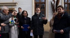 Novinári vlani čelili najmä verbálnym či online hrozbám, priblížilo Investigatívne centrum Jána Kuciaka