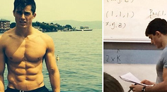 Najsexy učiteľ matematiky. Študenti majú problém sústrediť sa