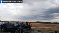 Smrteľnú nehodu na východe, pri ktorej zomreli štyri osoby, mal zapríčiniť 20-ročný vodič