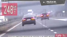 Poliak sa na D1 zahral na pretekára. Polícia mu namerala neuveriteľnú rýchlosť