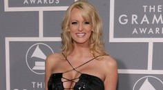 Pornohviezda zažalovala Trumpa pre zmluvu o mlčanlivosti