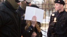 Extrémistku Sheilu Szmerekovú, ktorá sa vyhrážala prezidentke, zbavili obvinení pre nepríčetnosť