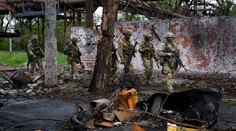 Ruské jednotky sa zakopávajú na juhu Ukrajiny, budujú tri obranné línie