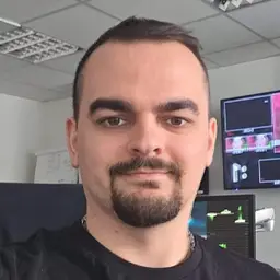Adam Szabó