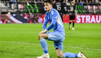 Je rodený Slovák, v Česku vyrastal a žiari tam. Veľký talent má v otázke reprezentácie jasno (rozhovor)