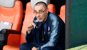Nový tréner Juventusu Sarri prezradil, koľko cigariet vyfajčí denne: Je to veľa, pýta sa?