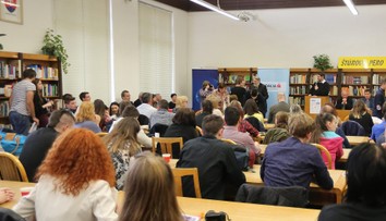 Nadaní stredoškoláci a vysokoškoláci majú opäť možnosť ukázať svoje kvality. Je tu Štúrovo pero 2023