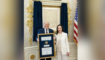 „Nádherné gesto vzájomnej úcty.“ Trump reaguje na darovanú Nobelovu cenu za mier