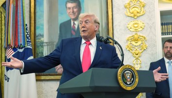 Donald Trump vážne zvažuje stiahnutie Spojených štátov z NATO. Podľa neho je to papierový tiger