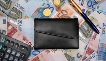 Tripartita sa nedohodla na minimálnej mzde. Rokovania budú v septembri