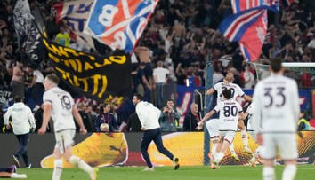 Na trofej siahli po vyše 50 rokoch: Bologna zavŕšila veľký príbeh triumfom nad Milánom a oslavuje pohár