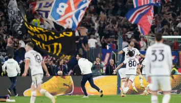 Na trofej siahli po vyše 50 rokoch: Bologna zavŕšila veľký príbeh triumfom nad Milánom a oslavuje pohár