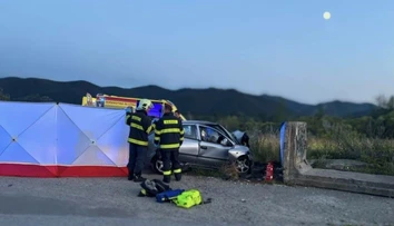 FOTO: Smutný večer pod Tatrami. Pri nehode zahynul 41-ročný muž