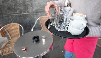 Začala sa sezóna letných brigád. Rozobrali sme trendy aj riziká, na ktoré si treba dať pozor