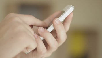 Obťažujú vás telefonátmi firmy ponúkajúce produkty? Už o pár mesiacov prestanú