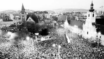 Spomienkové podujatia, odkazy aj zhromaždenia. Pripomenuli sme si 36. výročie Nežnej revolúcie