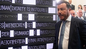 V Rakúsku zadržali realitného magnáta Benka. Vyrobil miliardové dlhy a pokúsil sa utajiť svoj majetok