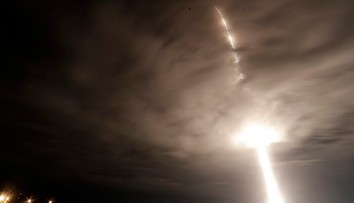 Kozmická loď Crew Dragon sa pripojila k vesmírnej stanici ISS