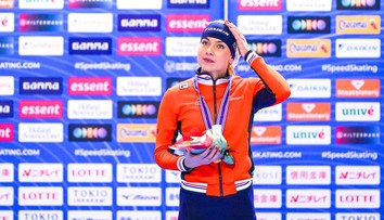 Majsterka sveta v rýchlokorčuľovaní sa vyzliekla pre Playboy. O decembrové číslo časopisu je rekordný záujem