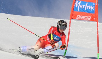 Skončí sa jeden z najväčších príbehov sezóny predčasne? Švajčiarska hviezda nepríjemne spadla