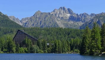 Občania Štrby si bránia Štrbské Pleso. Odmietajú navrhovanú výstavbu
