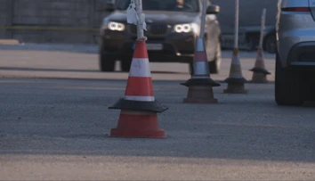Autoškoly riešia nečakanú dilemu. Nevedia, či môžu zobrať absolventov takejto školy
