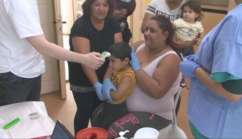 Epidémia žltačky na východe je na ústupe. Mnohí rodičia sa napriek tomu boja poslať deti do školy