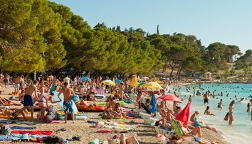 Chorvátska Makarska zaviedla nové opatrenia. Tie rozdelili verejnosť na dva tábory