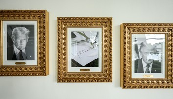 Trump dal nahradiť Bidenovu fotku v Bielom dome potupným obrázkom