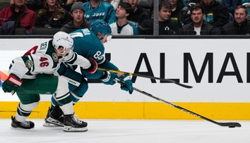 VIDEO: Bez neho by sme ten dôležitý gól nestrelili. Regendu v NHL po návrate z farmy ihneď chvália