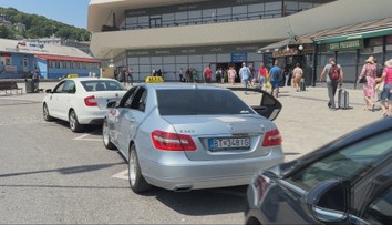 Za tri kilometre jazdy si vodič v Bratislave vypýtal 45 eur. Nič neporušil, reaguje asociácia taxikárov