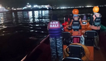 Nešťastie na Bali: Po potopení trajektu hlásia štyroch mŕtvych a desiatky nezvestných