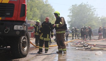 Ukrajinou znejú sirény. Rusko spustilo masívny vzdušný útok