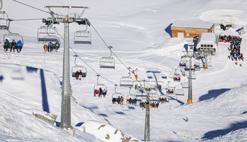 Zomrel jeden z top manažérov svetového hračkárskeho giganta. Zahynul na lyžovačke v Alpách