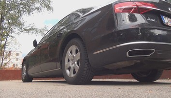 Žilinská radnica sa nemôže zbaviť luxusu. Do dražby opäť dáva primátorskú limuzínu