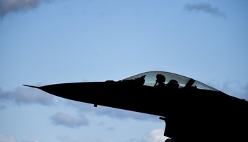 Čínski piloti poslali Japoncom drsný odkaz, stačilo už iba stlačiť spúšť. Najnovší incident pripomína začiatok vojny