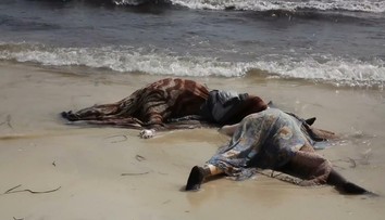 Pri pobreží Líbye sa zrejme utopilo približne 240 migrantov