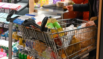 Plná chladnička nemusí znamenať pokojné sviatky. Hygienici varujú pred plytvaním