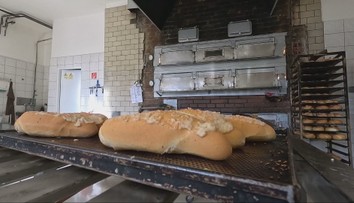 Pec, ktorá nikdy nevyhasla. V obci neďaleko českých hraníc pečú unikátny chlieb