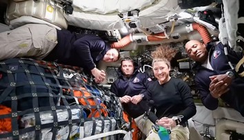 Astronautov vo vesmíre budili pesničky. NASA zverejnila ich playlist