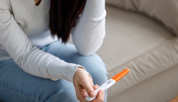 U nás zakázaná, v zahraničí bežná. Za interrupčnou tabletkou jazdia Slovenky na kliniky do Rakúska