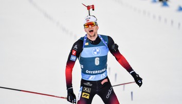 J. T. Bö pokazil v stíhačke poslednú streľbu, jeho zaváhanie využil konkurent Lägreid