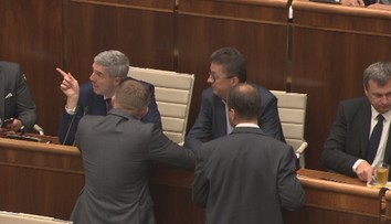 Spravodlivosť po slovensky. Za chyby politikov stále platíme z našich daní