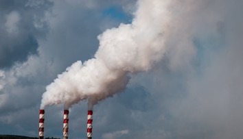 V Komárne sa mimoriadne zhoršilo ovzdušie. Ľudia by mali vychádzať z domov a vetrať len v nevyhnutnom prípade