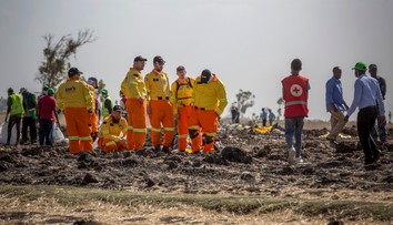 Vyšetrovanie pádu boeingu sa komplikuje, Etiópia nie je schopná preskúmať čierne skrinky