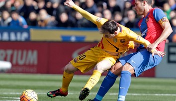 FC Barcelona porazila Levante, Navarro dal vlastenca