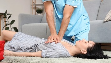 Prvá pomoc môže zachrániť život. Odborník radí, ako postupovať krok za krokom